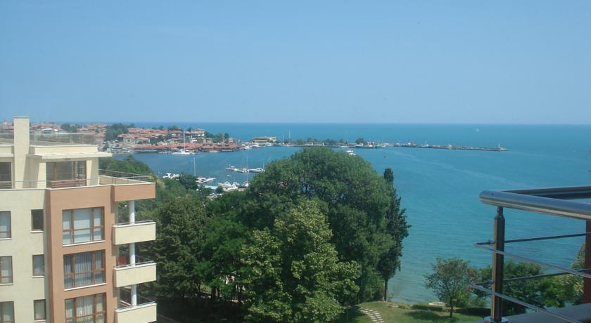 Sea View & Beach Apartment Несебър Екстериор снимка