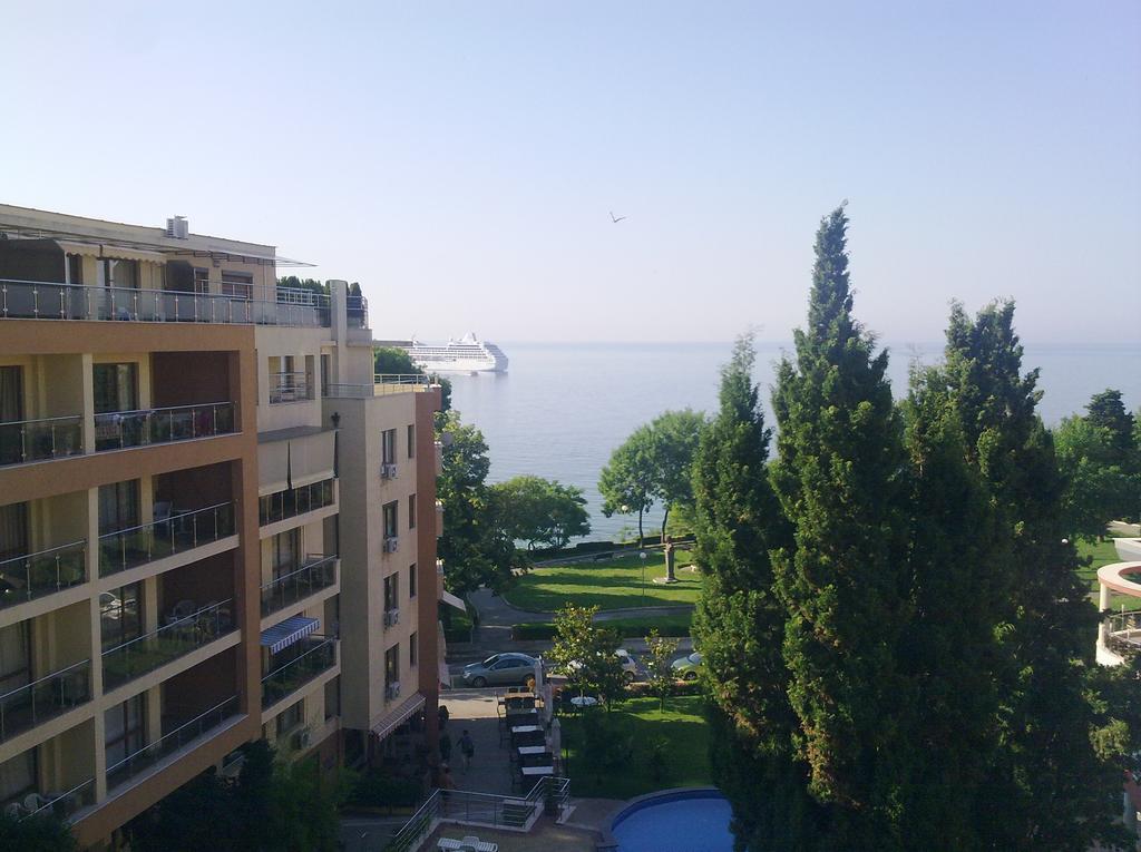 Sea View & Beach Apartment Несебър Екстериор снимка